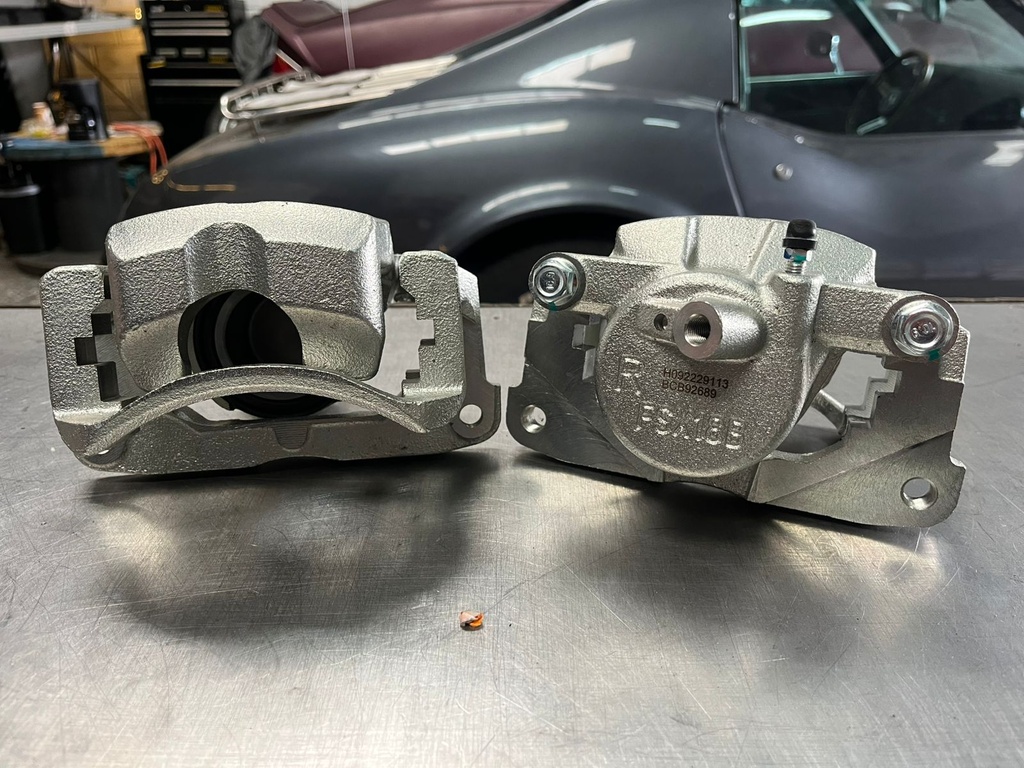 Caliper Delanteros Toyota RAV4 L4 2.0L / 2.4L Sport Utility 2001-2003