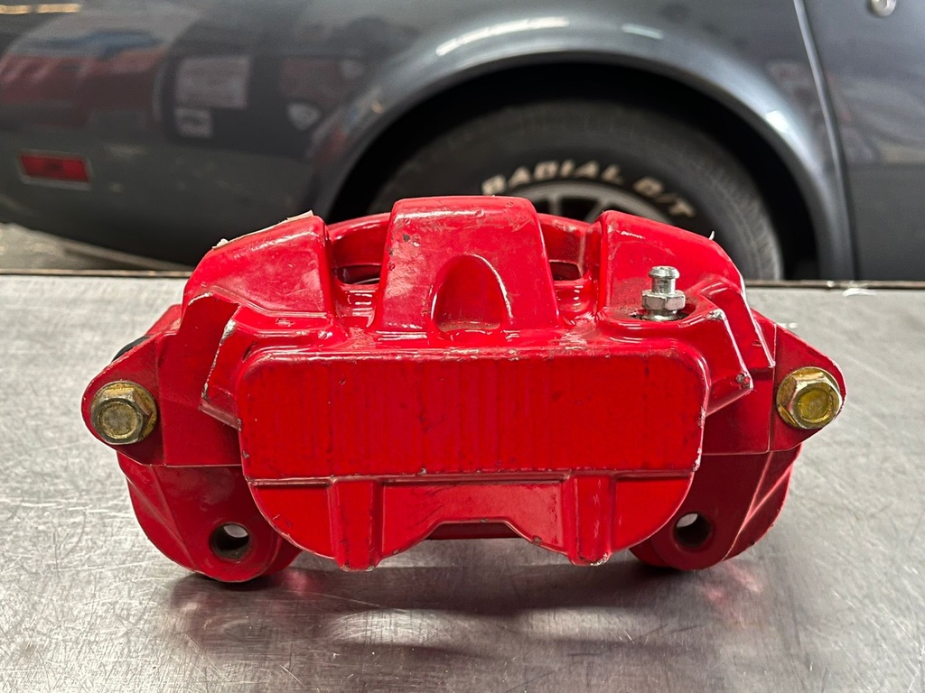 CALIPER DELANTERO IZQUIERDO FORD MUSTANG 05/14