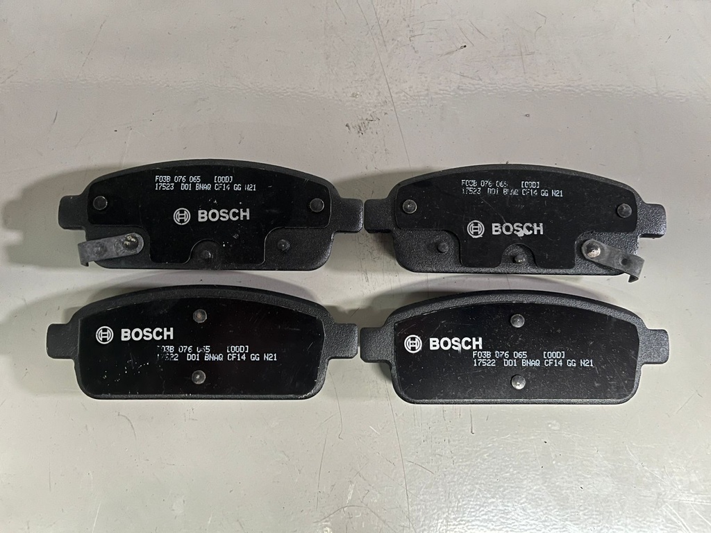 Pastillas de Freno Traseras Cerámicas Chevrolet Trax 2016-2017 / Sonic 2016-2019.