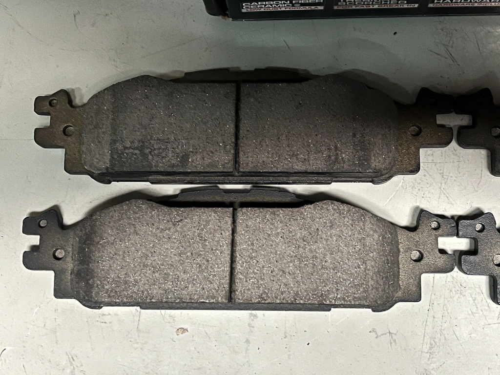 Pastillas delanteras Ford Explorer 2011 al 2019 Flex 2012 al 2019 Taurus 2013 al 2019