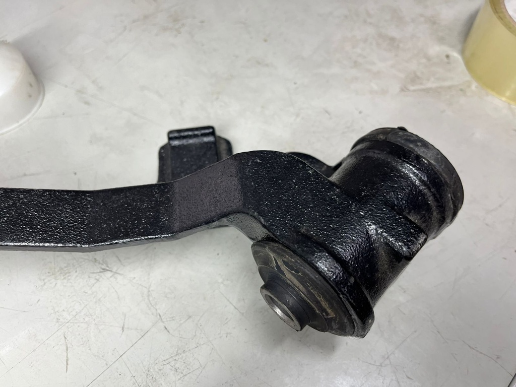 TIJERETAS DELANT INFERIOR FORD F-150/EXPEDITION 97/02