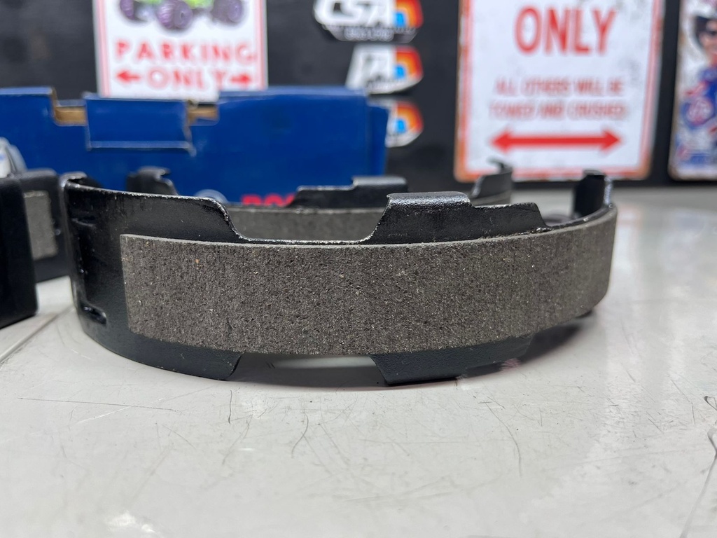 Zapatas de freno (PARKING) Toyota Rav4 2004-2005 / Sienna 2004-2010 / Lexus GS300 1998-2005 / GS430 2001-2005