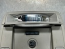 Consola superior gris para Chevrolet Tahoe / Suburban 2015 al 2020 ( Usado)