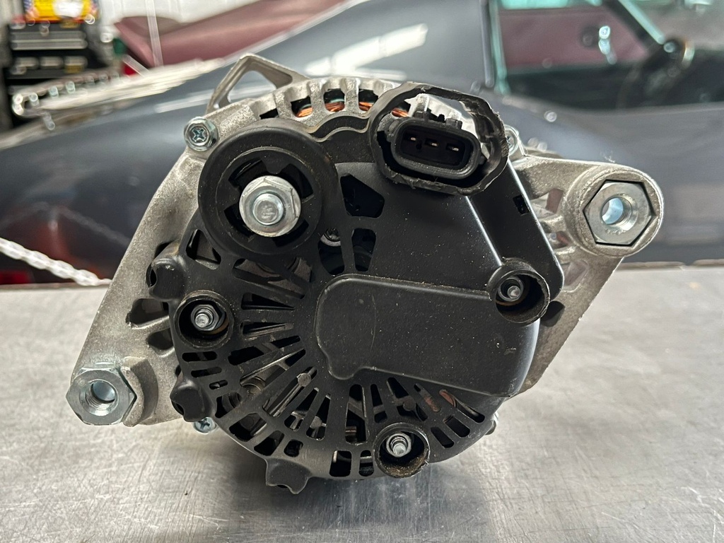 Alternador de 110AMP Hyundai Sonata 2.4L 2007-2014 / Kia Optima 2.4L 2007-2013 / Kia Forte 2.4L 2010-2013