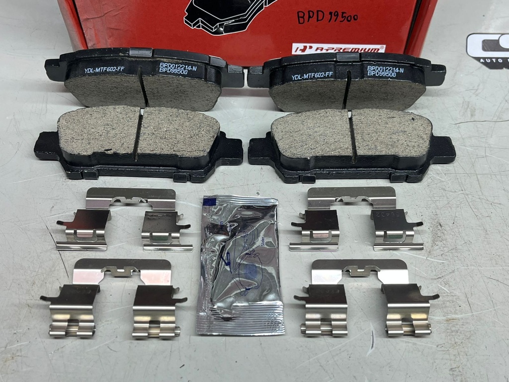 PASTILLAS DELANT CERAMICA TOYOTA SIENNA 04/10