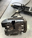 Actuador de cerradura delantero derecho para Chevrolet Silverado 1500 2015-2019 / Suburban 2015-2020 / Tahoe 2015-2019  (usado)