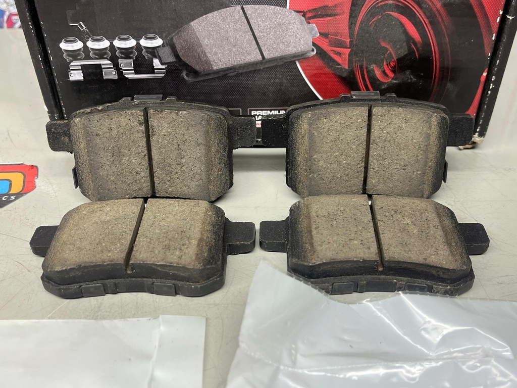 Pastillas Traseras Fibra Carbon/Cerámica Honda Accord 2008-2010 / Acura TSX 2009-2010.