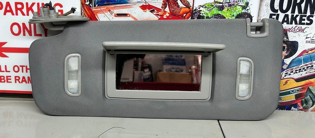 Visera para Chevrolet Tahoe / Suburban 2015 al 2020 (usado)