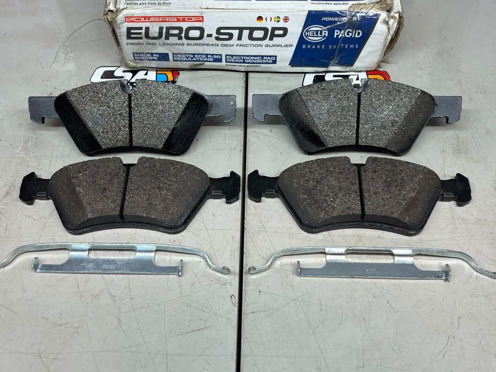 Pastillas Delanteras Semi Metálicas Mercedes Benz ML320 2007-2009 / ML350 2006-2011 / ML450 2010-2011 / ML500 2006-2007 / ML550 2008-2011.