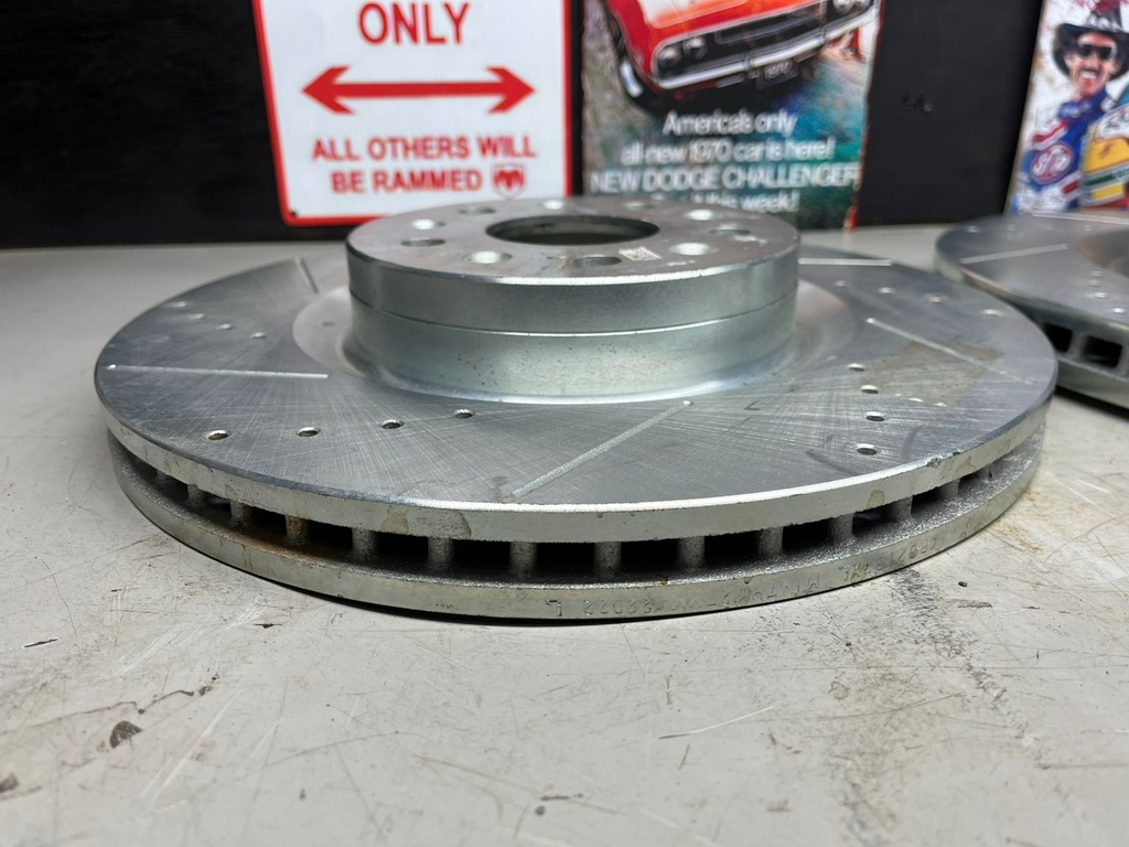 Discos Delanteros 345mm Chevrolet Camaro LT1 2021-2024 / SS 2016-2024