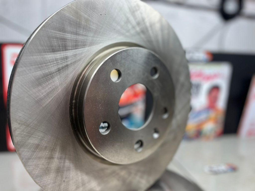 Discos Delanteros Ventilados 322mm Ford Explorer 2011-2019 / Flex 2012-2019 / Taurus 2011-2019 / Lincoln MKT 2011-2019 / MKS 2012-2013.