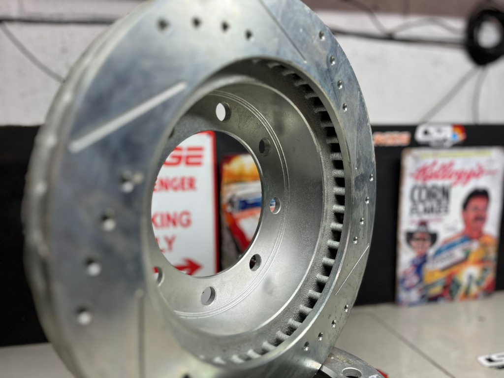 Discos Delanteros Perforados Ford F250 Super Duty 1995-1998 / F350 Super Duty 1995-1997.
