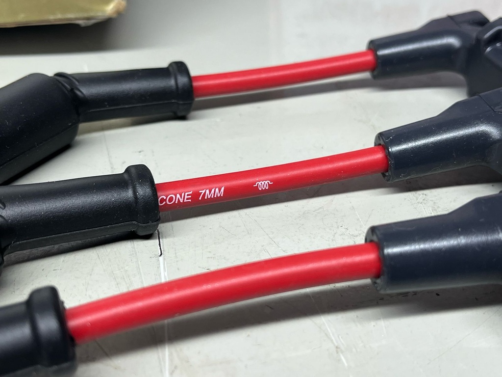 Cables de Bujías de 7mm Motores GM V8 VORTEC 5.3L / 6.0L / 6.2L / 7.0L 2005-2008.