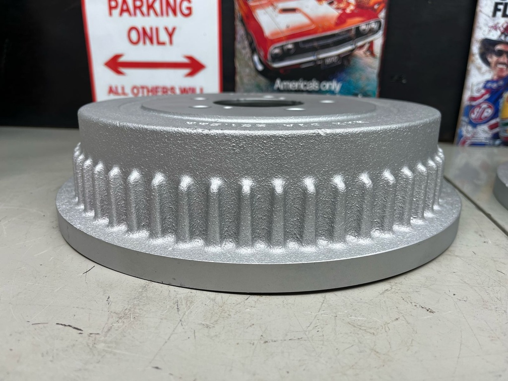 Tambores de Freno de 307mm Dodge Grand Caravan 1996-2006 / Grand Voyager 1996-2000 / Chrysler Town & Country 1996-2007.