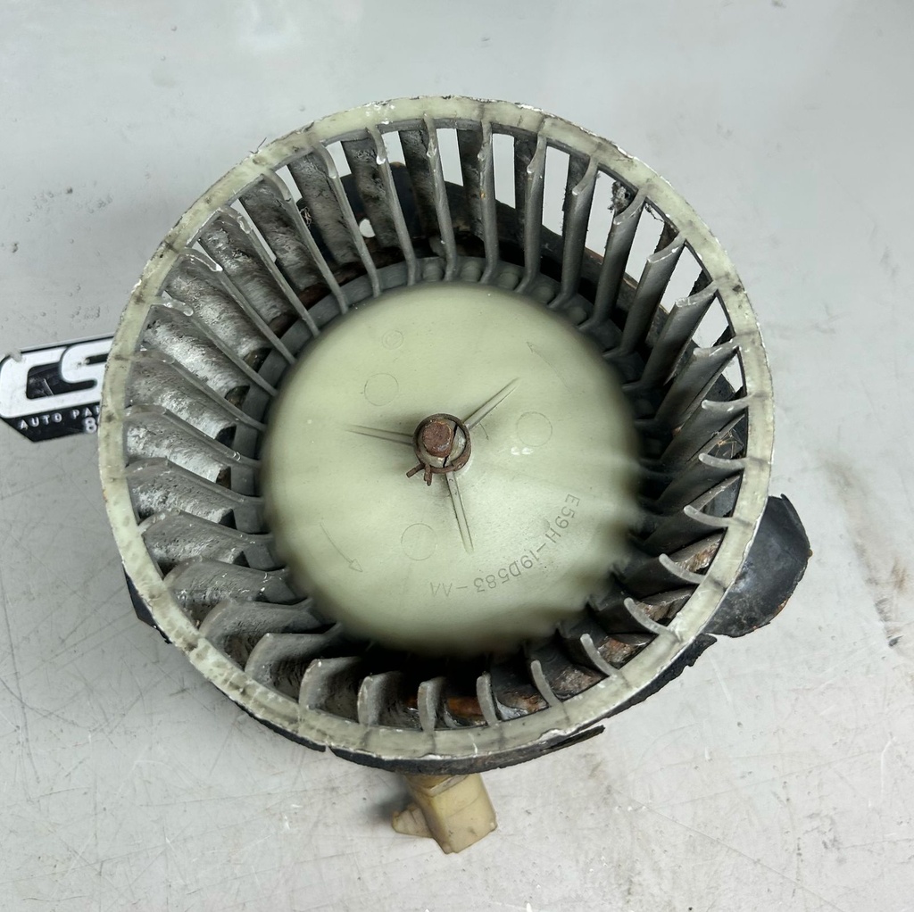 Blower para Ford Aerostar 1986 a 1997 (usado) (imagen ilustrativa)