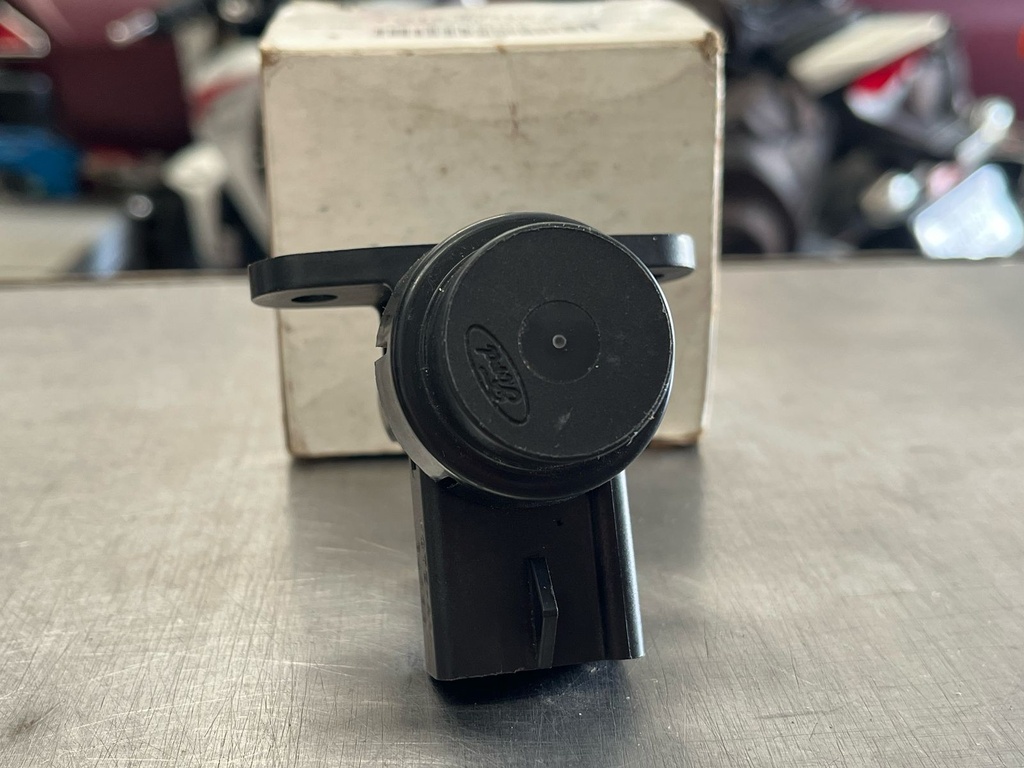 Valvula EGR para Motores Ford 2.0L / 2.3L / 3.0L / 3.8L / 4.6L / 4.9L 1990-2002.