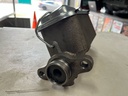 Cilindro Maestro Dodge D250 1986-1993 / D350 1984-1993 / W200 1970-1980 / W250 / W350 1981-1993.