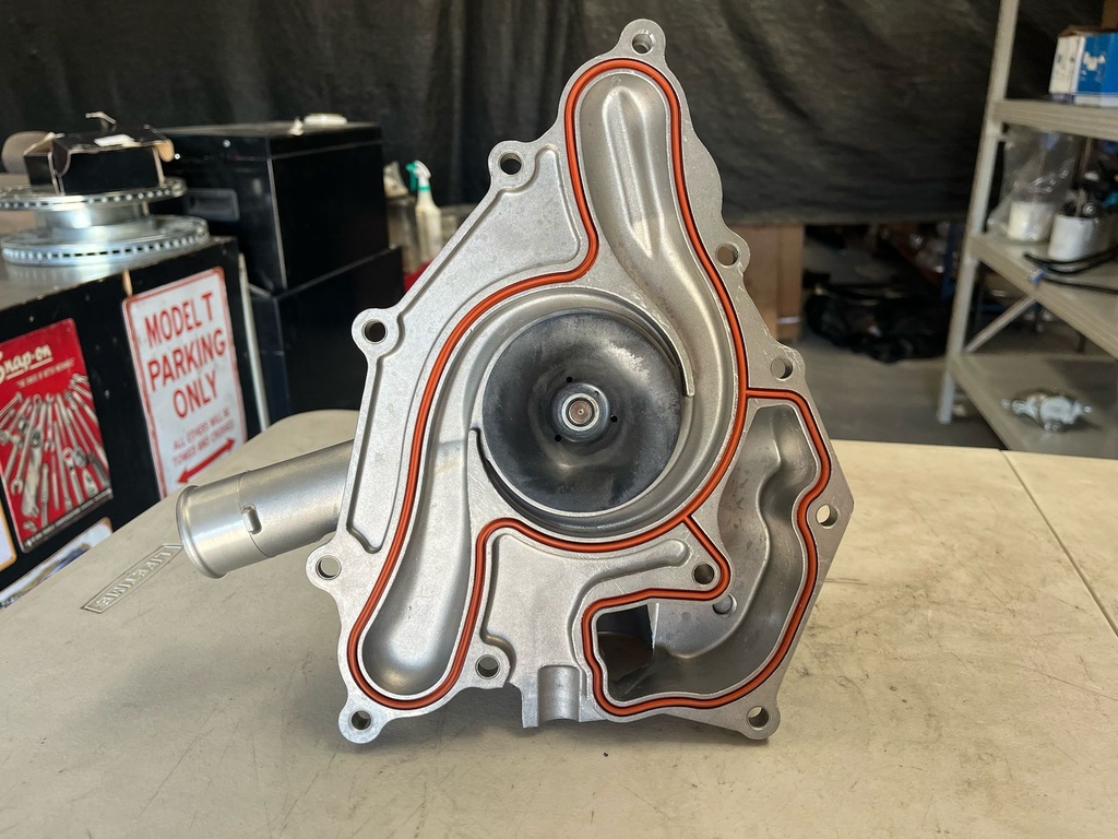 Bomba de Agua MOPAR Jeep Grand Cherokee SRT8 / Limited / Overland 5.7L / 6.1L V8 2005-2010 / Dodge Charger RT / SRT8 2006-2010 / Challenger SRT8 2008-2010.