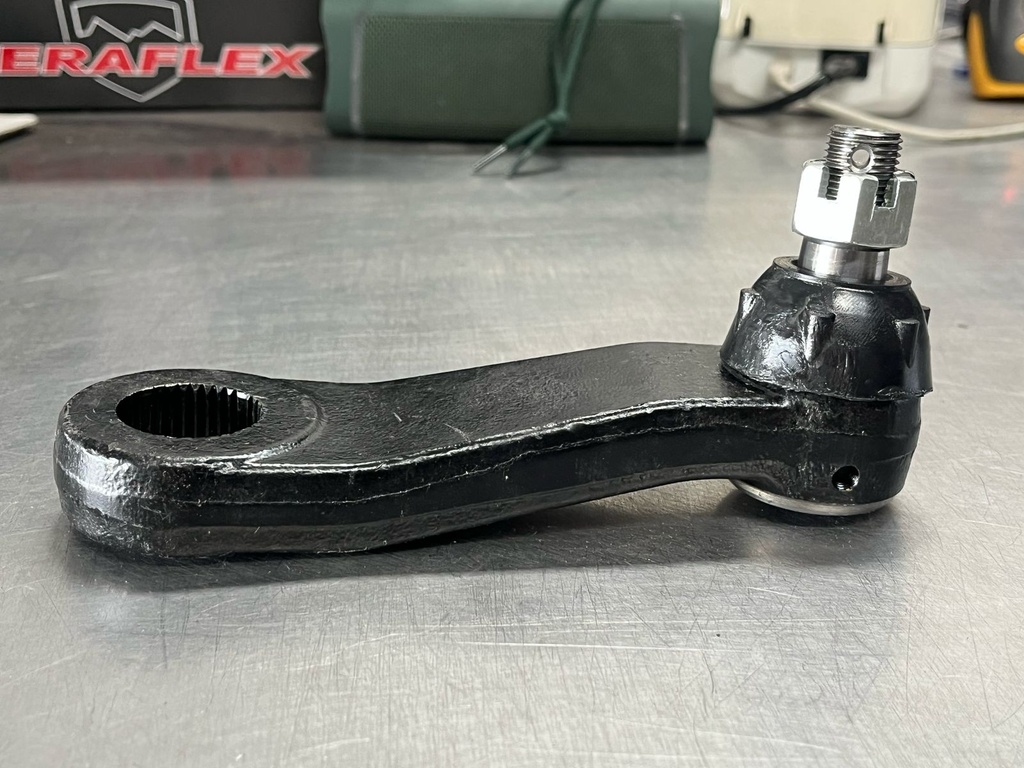 Brazo Pitman Ford F-150 1997-2004 / Ford F-250 1998-1999 / Expedition 1997-2002.
