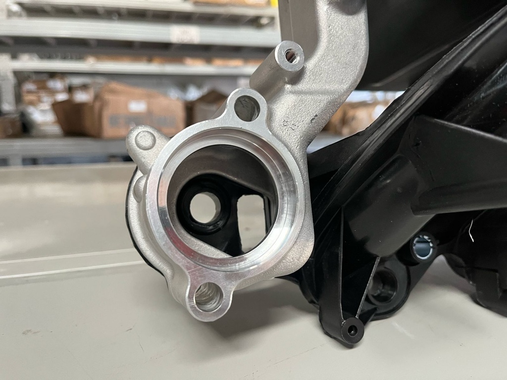 Colector de Admision Ford E-150 5.4L V8 2003-2014 / E-350 Super Duty 5.4L V8 2000-2015 / Excursion 5.4L V8 2000-2005 / F-350 Super Duty 5.4L V8 2000-2005.