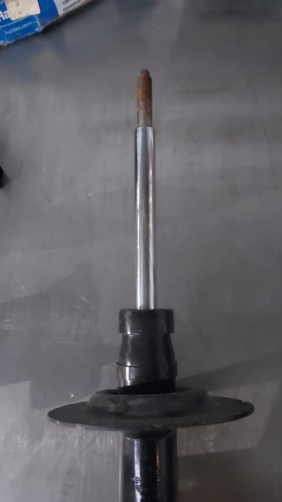 Compensador delantero izquierdo para Pontiac G8 08-09