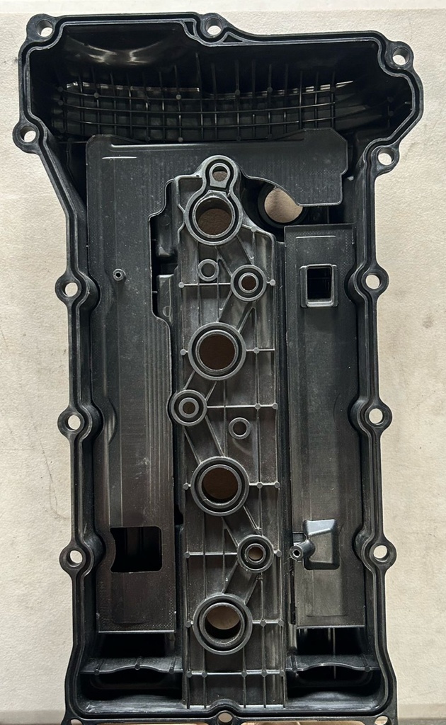 Tapa de válvulas Hyundai 2.0L Sonata 2009 al 2015 / Tucson IX 2012 al 2015
