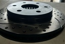 Disco delantero derecho perforado / ventilado para Chevrolet Astro 2003 al 2005 / Avalanche 1500 2002 al 2006 / Express 1500 2003 al 2008 / 2500 2003 al 2008 / Silverado 1500 1999 al 2006 / Suburban 1500 2000 al 2006 / Tahoe 2000 al 2006