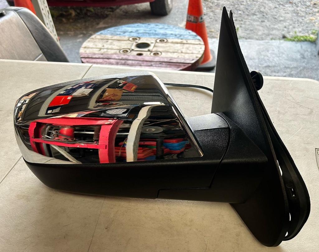 Espejo derecho cromado para Chevrolet 2014 al 2019