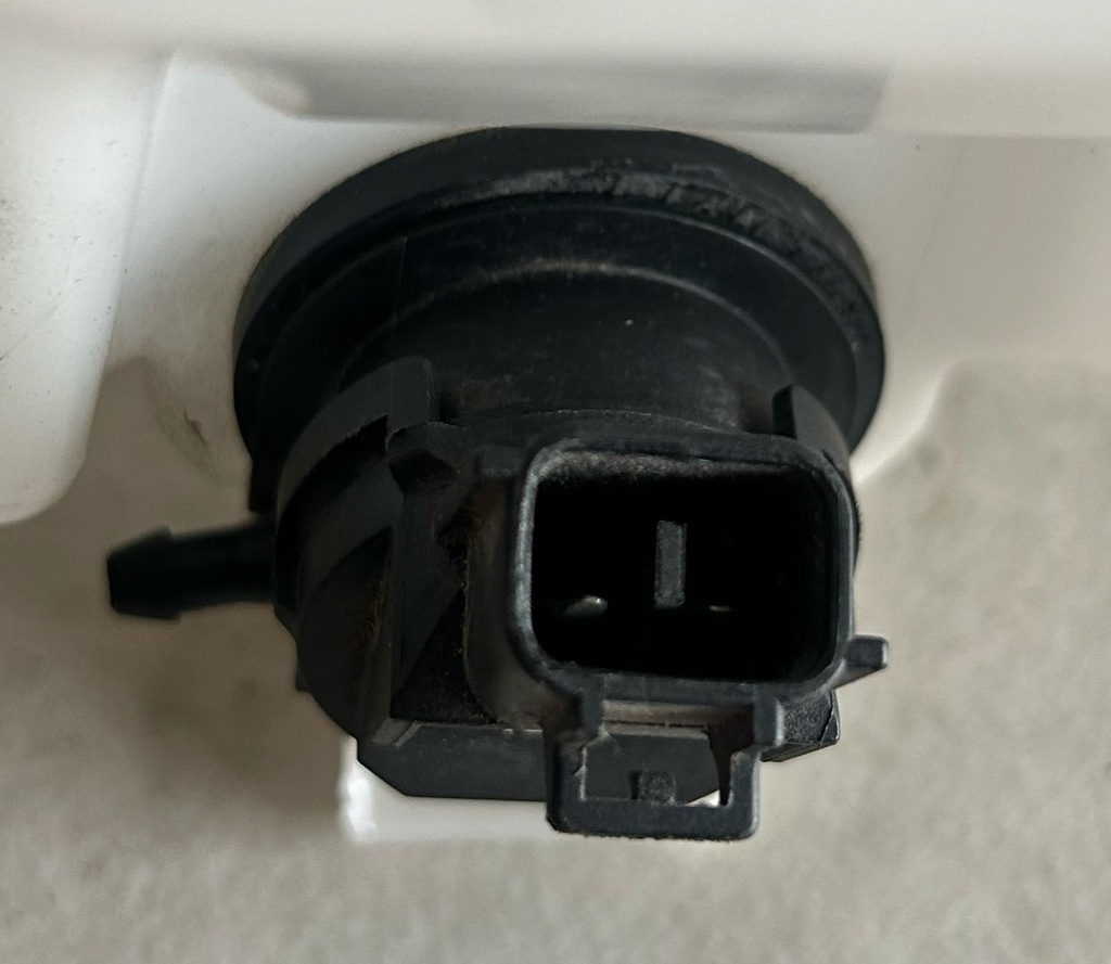Deposito de limpia parabrisas para Toyota Camry 2012 al 2017 / Avalon 2013 am 2018 / Lexus ES350 2016 al 2017