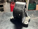 Soporte de Motor Trasero Honda CR-V 2.4L 2002-2006 / Honda Element 2.4L 2003-2011.