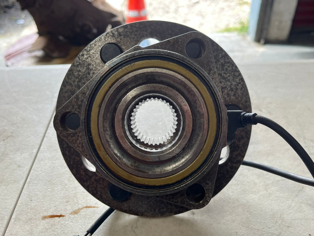 Bocina Delantera Chevrolet Silverado K1500 1995-1998 / Tahoe 1995-1999 / GMC K1500 1995-1999 / Yukon 1995-1999.