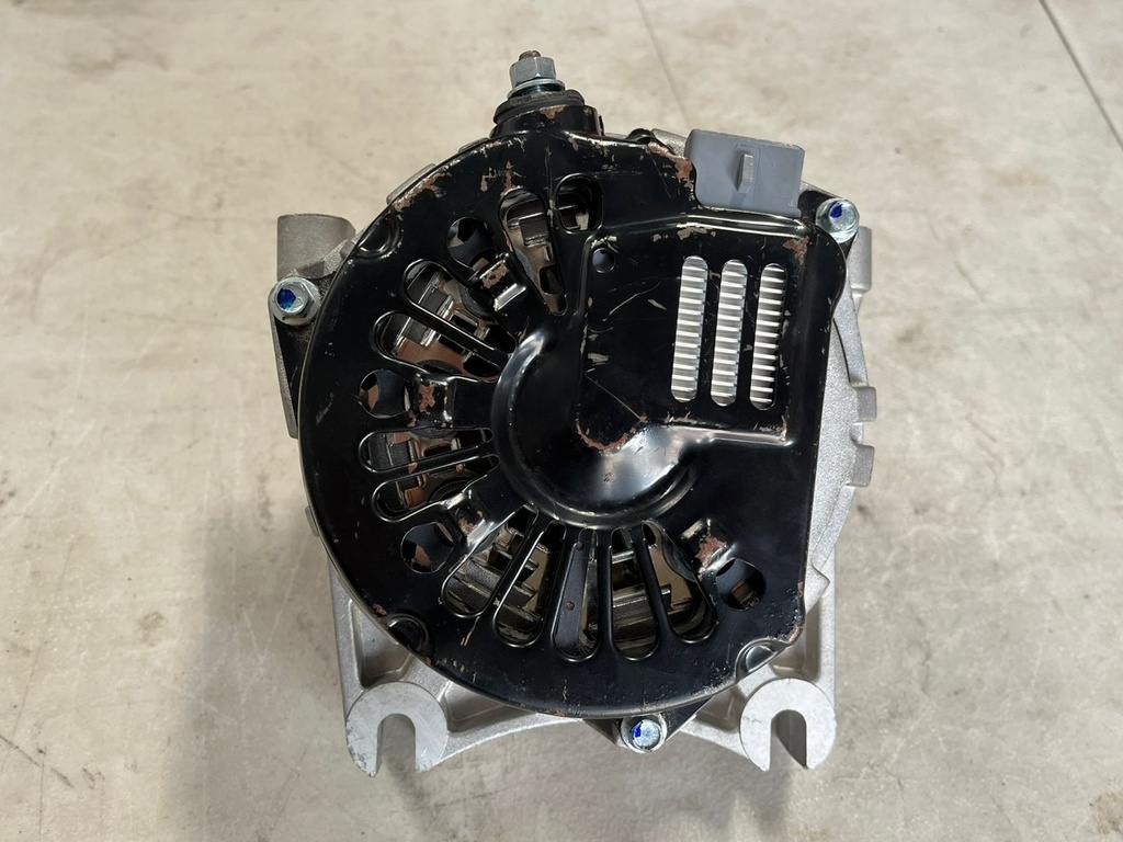 Alternador de 130AMP Ford Mustang V8 4.6L DOHC 1996-2004.