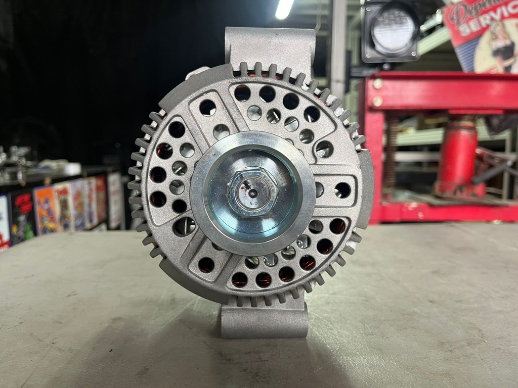 Alternador de 130APM Ford 7.3L DIESEL F250 / F350 1992-1997 / E250 1993-2003 / E350 1992-2003 / E450 1999-2003.