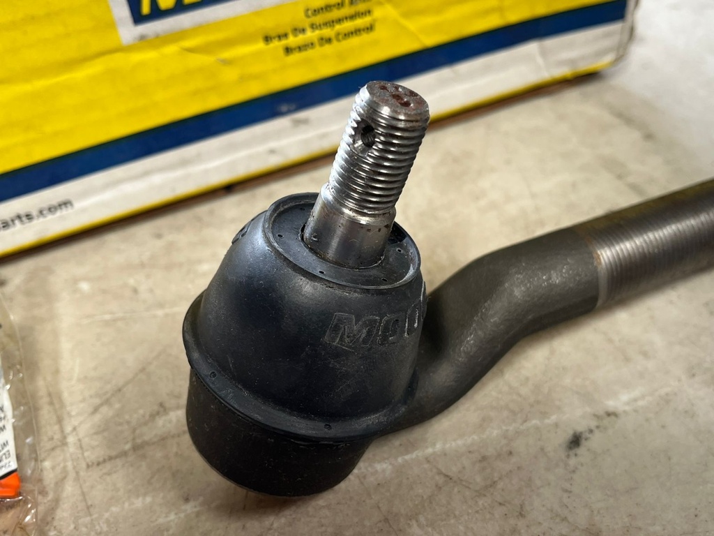 Extremo de Dirección Externo Ford F250 4x4 1985-1994.