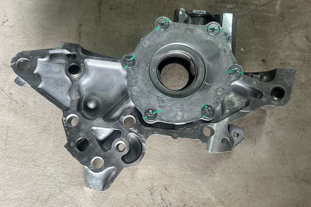 Bomba de aceite para Mazda Miata 1990 a 1997 / MX 3 1996 a 1997 1.6L / Ford Escort 1992 a 1997 1.8L