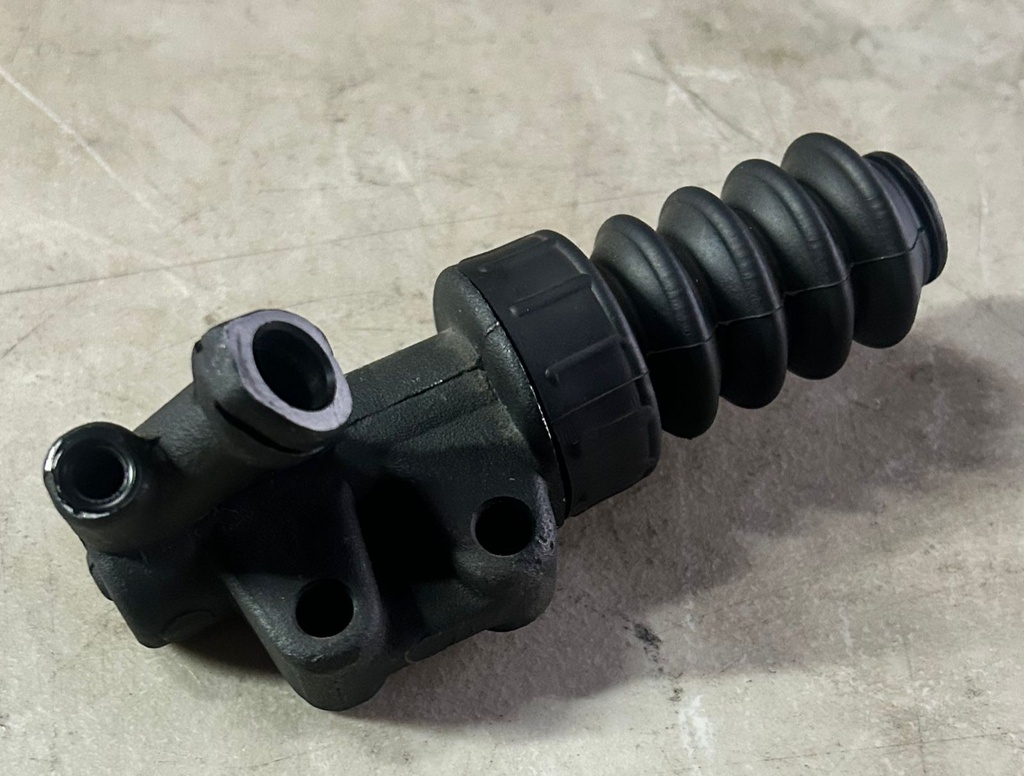 Bomba de clutch para Mazda 3 2004 al 2013 / 5 2006 al 2015