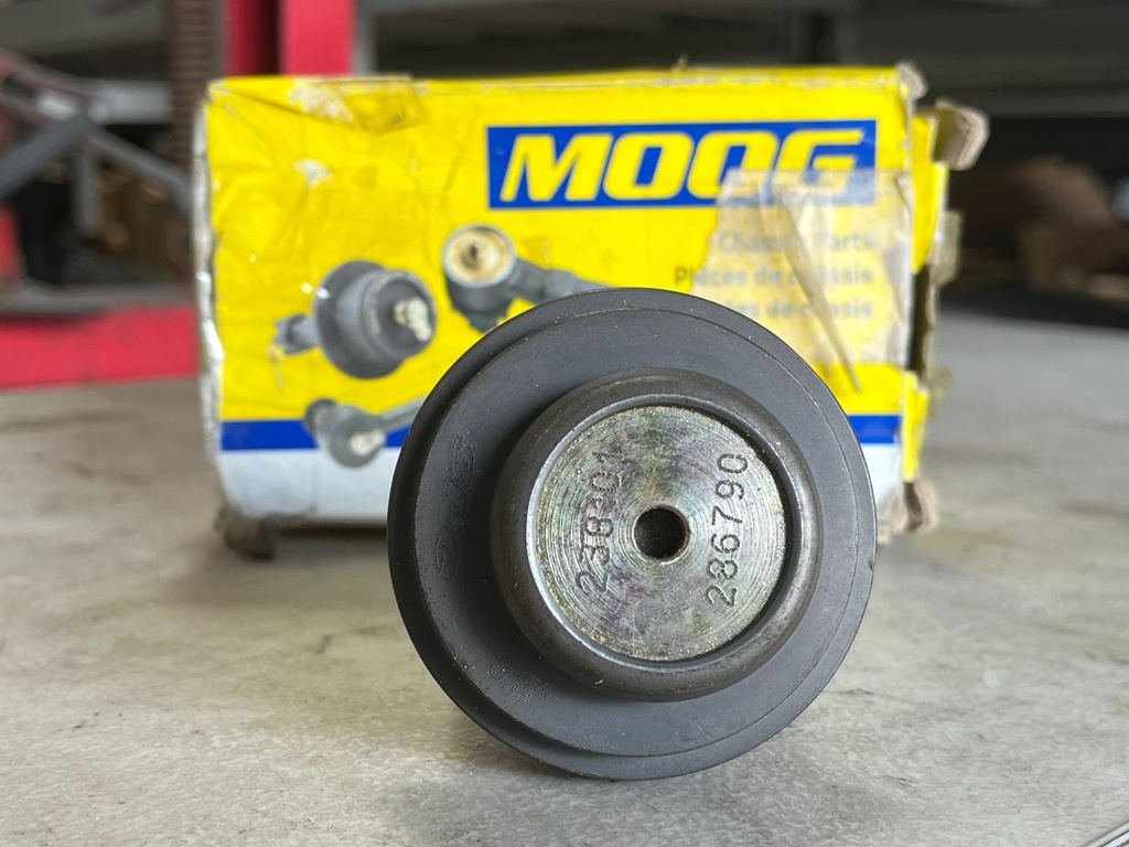 Rotula de Suspensión Superior Dodge Ram 1500 2006-2008 / Dodge Ram 2500 / Dodge Ram 3500 2003-2010 / Ram 2500 2011-2019 / Ram 3500 2011-2019.