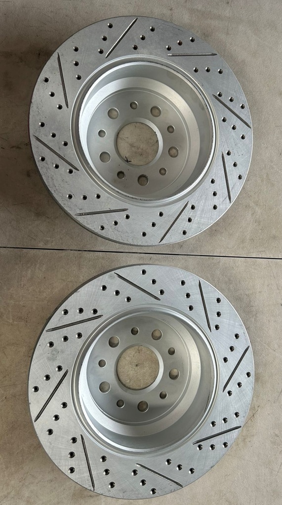 Discos traseros Perforados / Ventilados para Maserati Ghibi 2014 al 2016 Díametro (320mm)