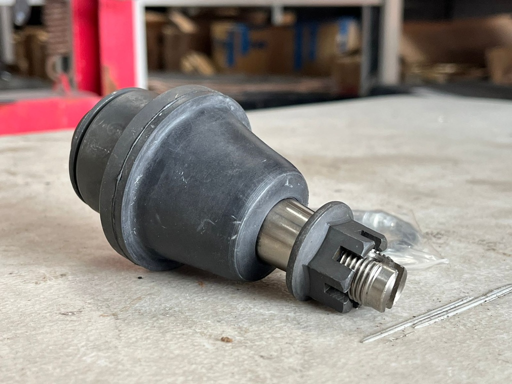Rótula de Suspensión Inferior Chevrolet Silverado 2008-2014 / Avalanche 2007-2013 / Tahoe / Suburban 2007-2014 / GMC Sierra 2008-2014.