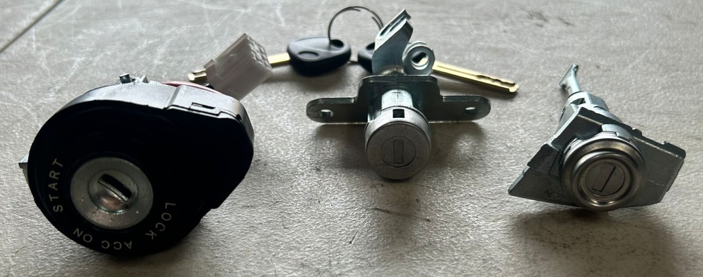 Interruptor de encendido / cerradura de puerta delantera izquierda / Cerradura de cajuela para Hyundai Sonata 2015 al 2019