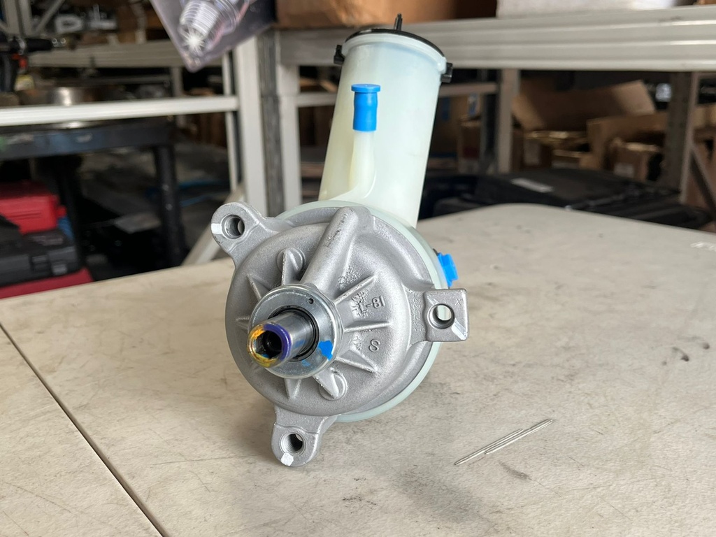 Bomba de Dirección Hidraulica Ford 4.9L / 5.0L / 5.8L 7 6.0L / 7.3L 1990-2004.