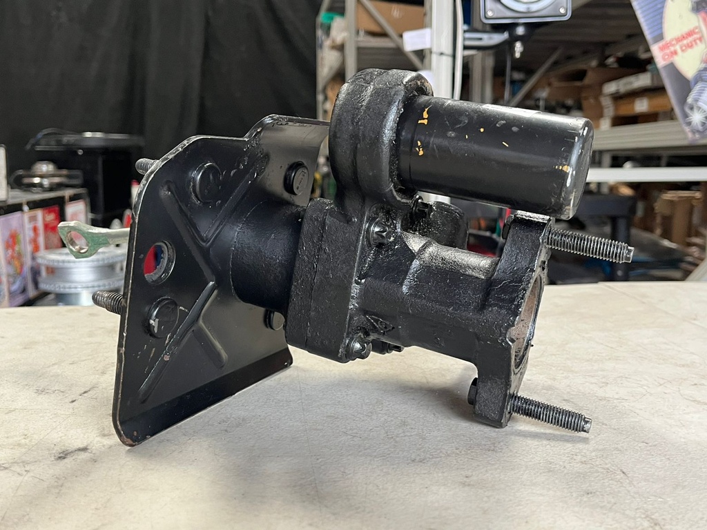 Hidrobooster Chevrolet Silverado 1500 / 2500 / 3500 2003-2007 / Avalanche 2003-2006 / GMC Sierra 1500 / 2500 / 3500 2003-2007.