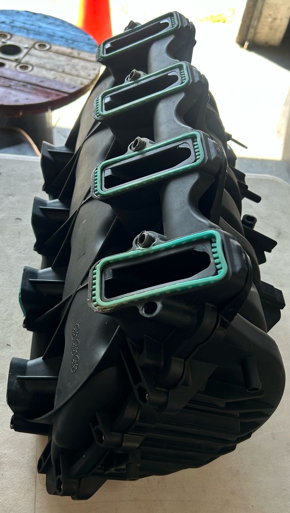 Colector de admisión Gm 4.8L/5.3L/6.0L 99/07