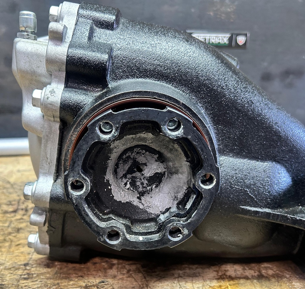 Transfer trasero para Cadillac ATS 2.0T 2016 al 2019  (FE2) (Relacion: 3.27)