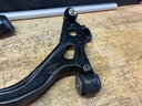 Tijeretas delanteras inferiores para Ford Freestyle 2005-2007