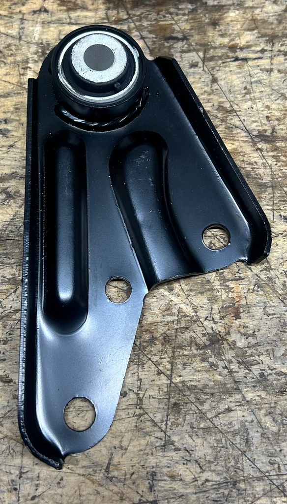 Soporte de transmisión trasero inferior para Mazda 2.3L 3 2004 al 2013 / 5 2008 al 2017