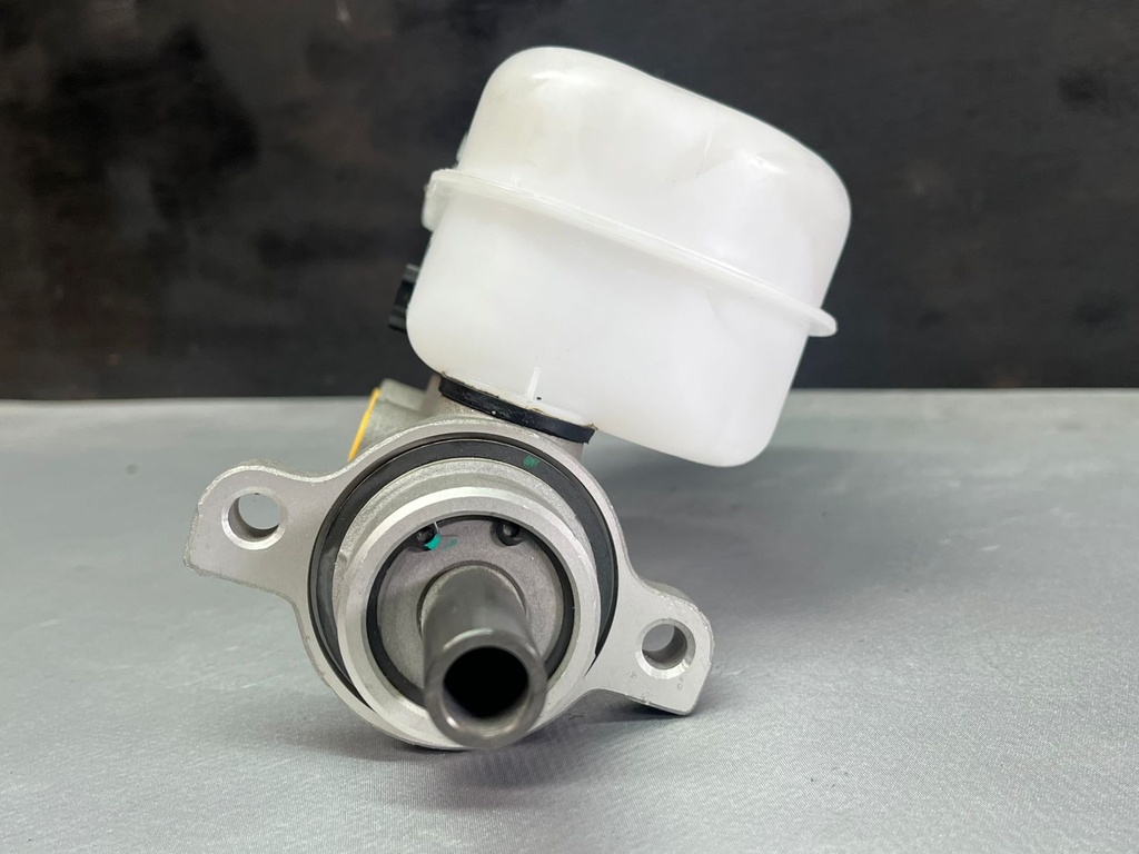 Cilindro Maestro Dodge Dakota 1999-2004 / Durango 1999-2003 / Dodge Viper 2003-2006.