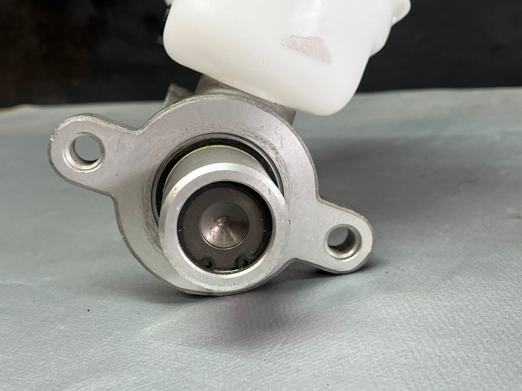 Cilindro Maestro Chevrolet Silverado 1500 2005-2007