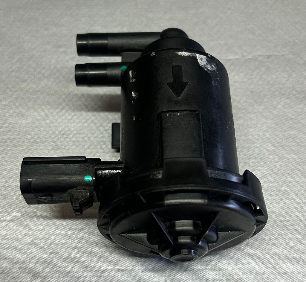 Válvula de canister para Dodge / Jeep / Grand Caravan 2001 al 2007 / Ram 1500 / 2500 / 3500 2003 al 2006 / Compass / Patriot 2007