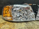 Luces Delanteras Ford Expedition 2003-2006.